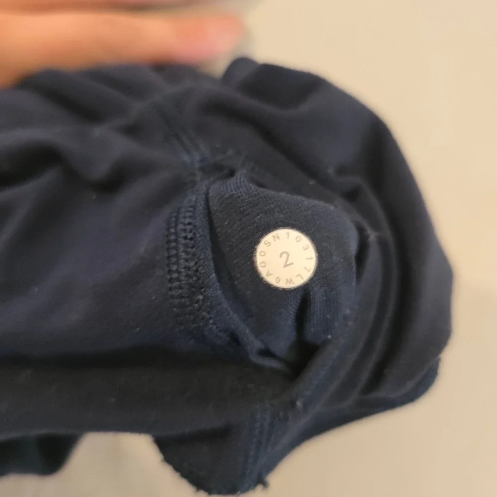 Lululemon Leggings 2 Women Navy Blue High-Rise Cropped Align Style LW6AGOS